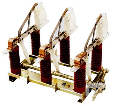 FN口-24系列高壓負(fù)荷開關(guān)及熔斷器組合電器